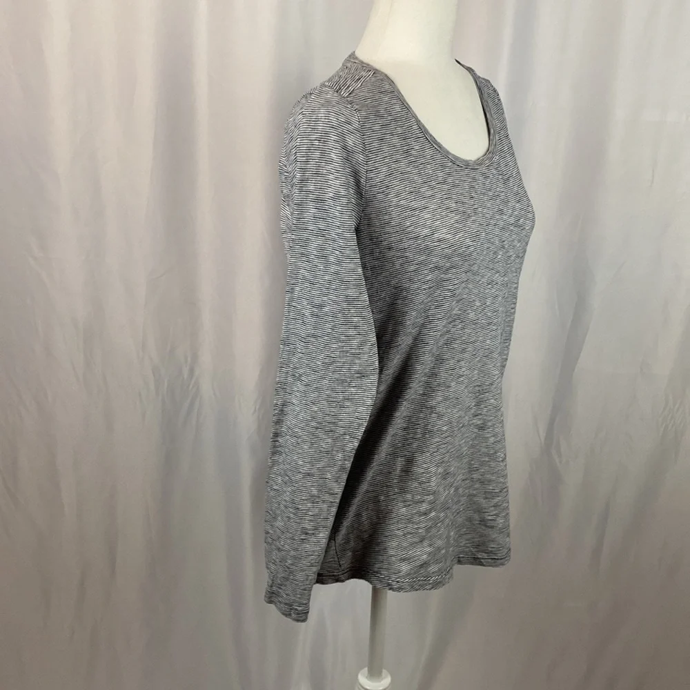LOFT - Black & White Striped Long Sleeve Tee, Size S. - Picture 2 of 5